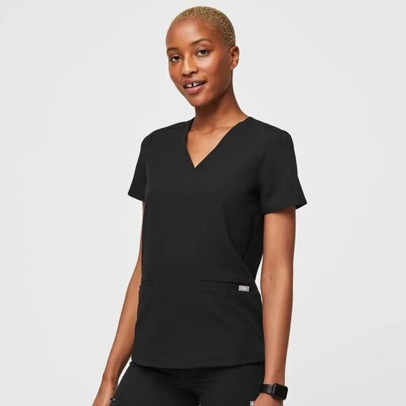 FIGS Black Casma Three-Pocket Scrub Top size Medium - Picture 9 of 10
